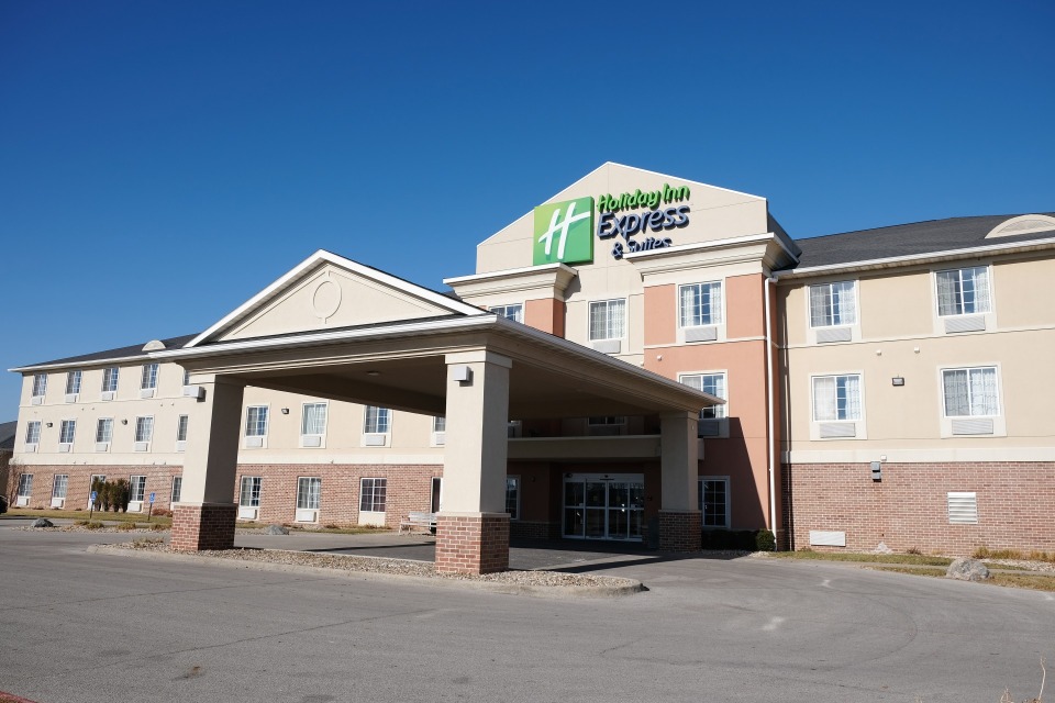 Featured image for Holiday Inn Express & Suites