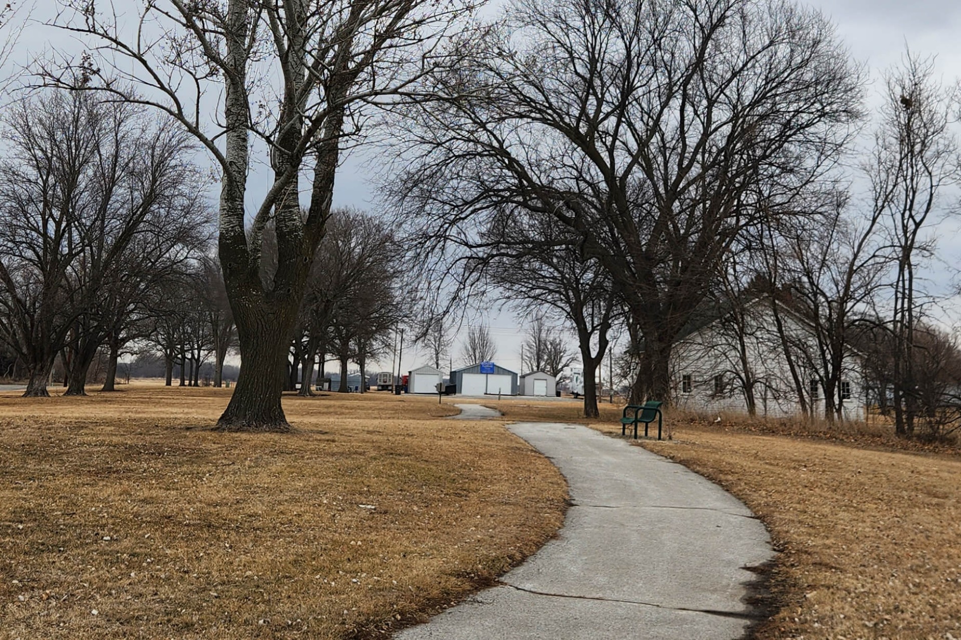 Chautauqua Park Trails  Pottawattamie County Tourism  WattaWay.com