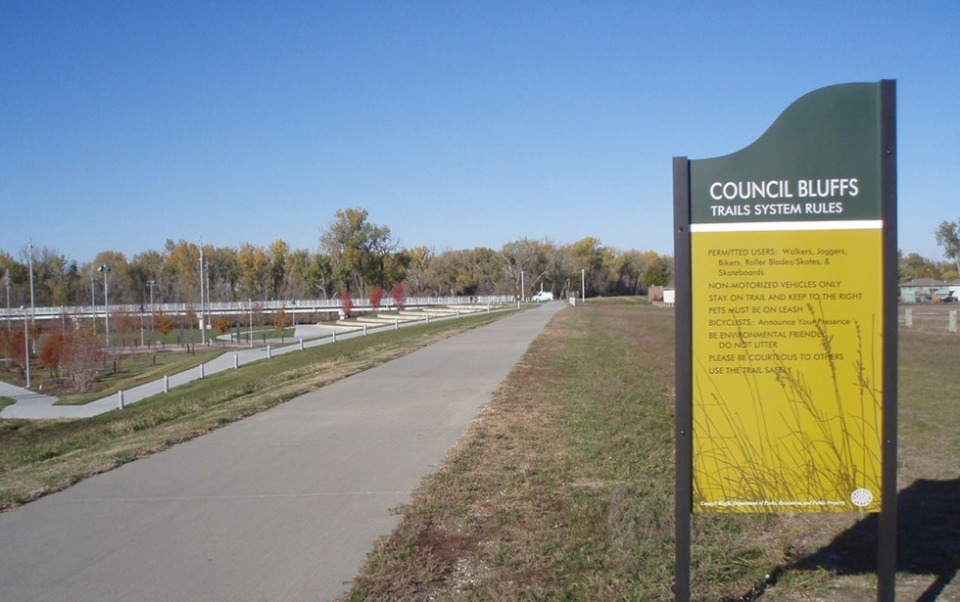 Featured image for Iowa Riverfront Trail